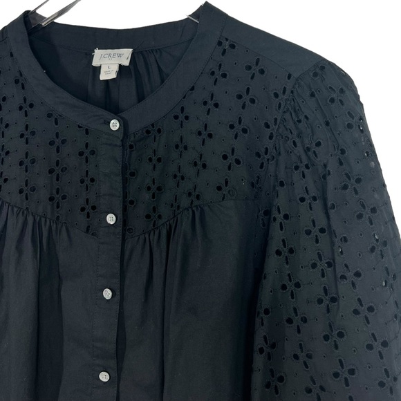 J.CREW Black Mixed Media Eyelet Blouse with Balloon Sleeve and button detail - Picture 3 of 8